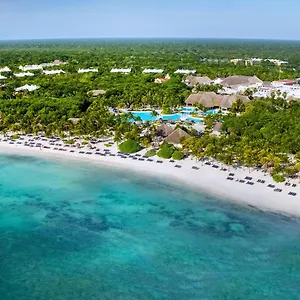 Semesteranläggning (resort) Grand Palladium Colonial &