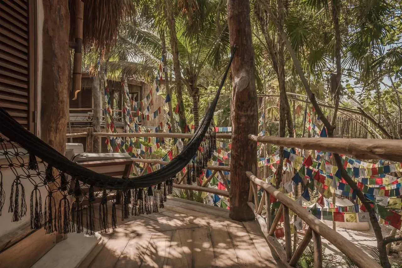 Delek Tulum Hotel